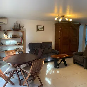 Cosy, Calme Et Très Bien Placé Dakar