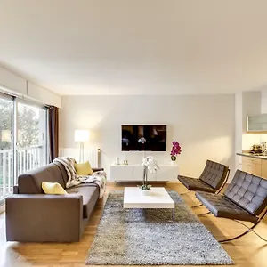 luxury-loft-in-saint-germain-des-pres-apartment.fr-paris.fr/